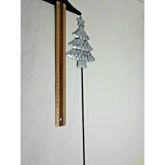 Christmas Tree Garden Stake Silver Metal Yard Lawn Floral Planter - Picture 4 of 7